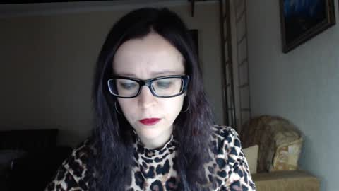 YourMistress online show from October 6, 9:27 am