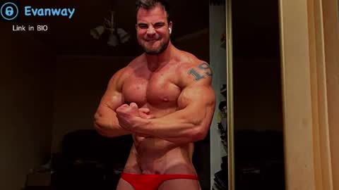 EvanHOTi online show from August 9, 3:23 am