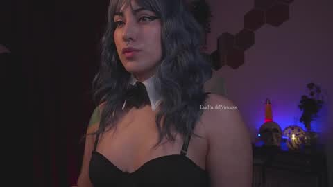 Eva online show from October 1, 8:57 am