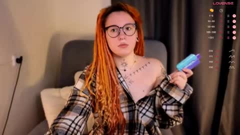 Moon online show from November 19, 8:46 am