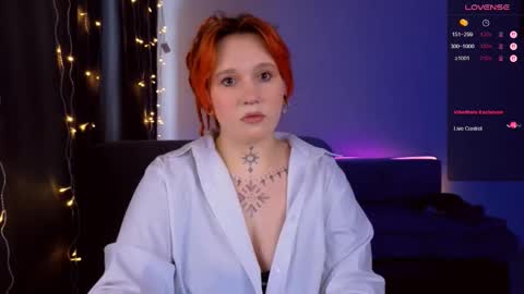 Moon online show from February 1, 9:39 am