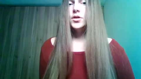 evasapples2026 online show from June 5, 7:41 pm