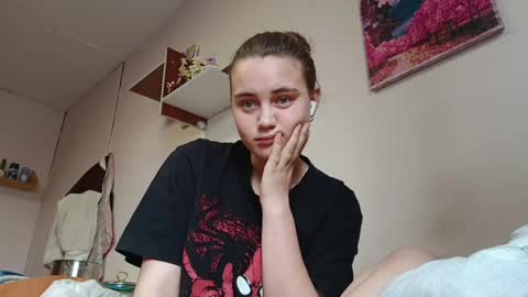 Noor online show from April 14, 9:01 am