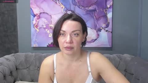 EveLibston online show from September 29, 12:20 am