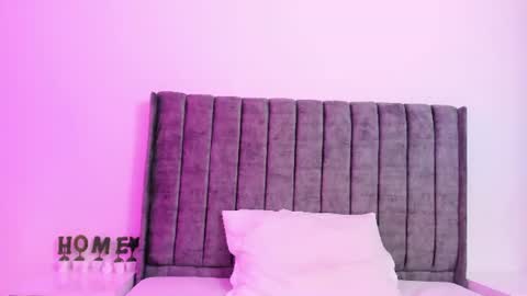 evelin__thompsson online show from June 17, 3:11 am