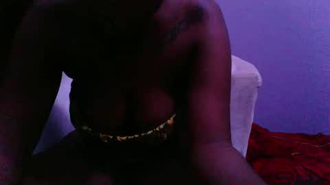 Evelina dripingpussy online show from December 18, 1:37 am