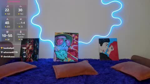 Snapshot of evelinalu chatting on March 11, 7:46 am Evelina online show from March 11, 7:46 am