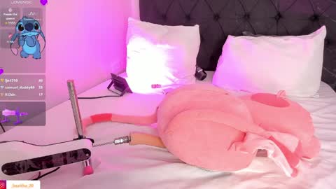 LAURA SOFIA  INDEPENDENT MODEL FOLLOW ME NOW ALMOST 10000 FOLLOWERS online show from June 9, 1:39 am