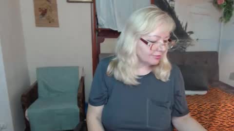 BarbaraBlondy online show from November 9, 11:29 pm