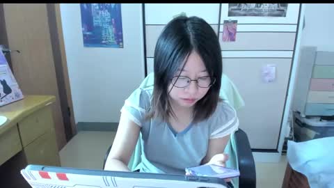 Snapshot of everhigh chatting on September 24, 5:47 am Coco online show from September 24, 5:47 am