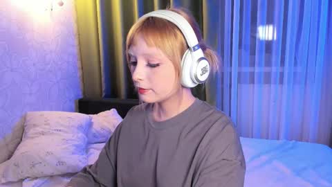 Forget me not eve on CB online show from November 13, 12:02 am