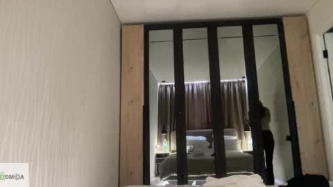 Snapshot of evi_woow chatting on September 29, 2:16 pm evi_woow online show from September 29, 2:16 pm