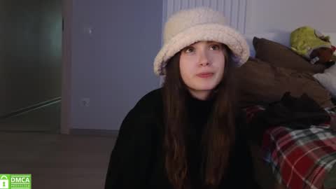 evi_woow online show from November 18, 10:13 pm