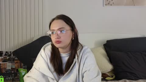 Snapshot of evi_woow chatting on January 26, 7:31 pm evi_woow online show from January 26, 7:31 pm