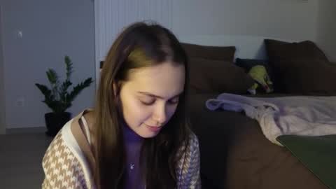 Snapshot of evi_woow chatting on September 20, 12:57 am evi_woow online show from September 20, 12:57 am