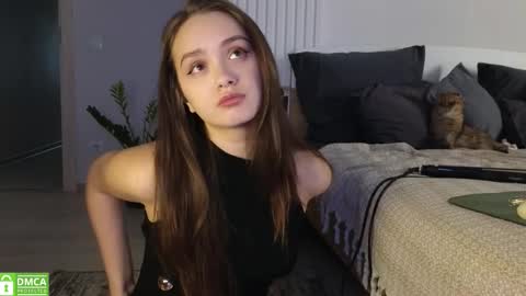 Snapshot of evi_woow chatting on October 28, 8:54 pm evi_woow online show from October 28, 8:54 pm