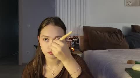 Snapshot of evi_woow chatting on September 11, 9:49 pm evi_woow online show from September 11, 9:49 pm