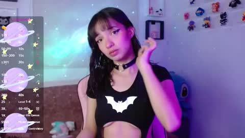 Evie Cloud online show from November 4, 10:22 pm