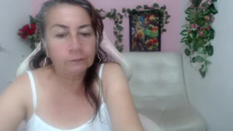 Snapshot of evil_stepmothers chatting on October 3, 11:02 pm Pamela  online show from October 3, 11:02 pm