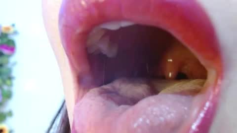 Evoleth online show from December 15, 9:03 am