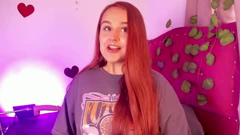 Snapshot of evy_orange1 chatting on February 28, 7:14 pm EVY online show from February 28, 7:14 pm