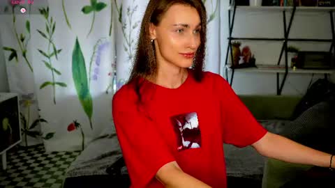 Mary online show from July 28, 2:24 pm