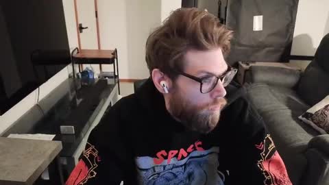 exia425 online show from March 2, 6:36 am