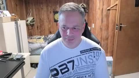 exibe1219 online show from January 19, 1:55 pm