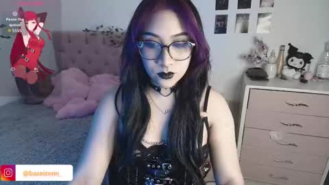Snapshot of exodiakinky chatting on September 12, 5:20 am Goddess Exodia please help me reach 100 thumbs up online show from September 12, 5:20 am
