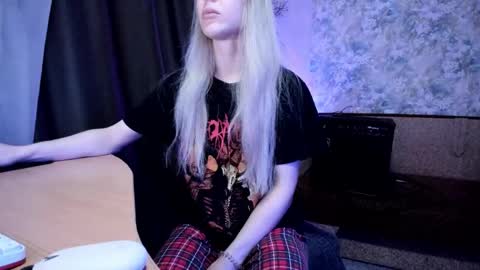 my real name is Irene but Exo is oke too  online show from September 15, 12:12 am