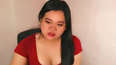 SHANTAL MARIE online show from December 5, 7:11 pm