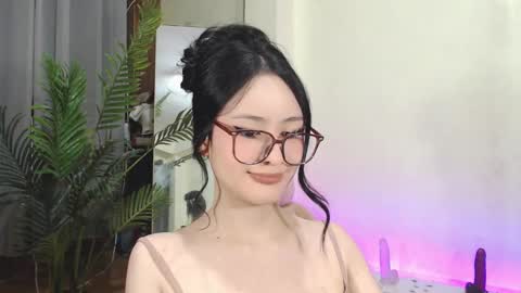 Candy  online show from March 11, 5:57 pm