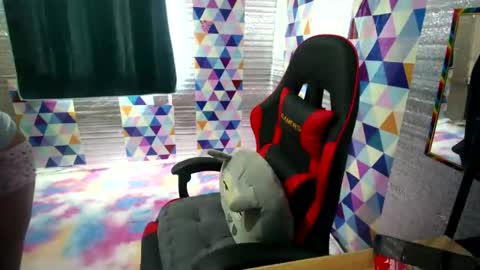 expensive_ruby online show from May 17, 1:26 am