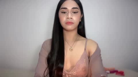 chloee online show from January 19, 6:56 am