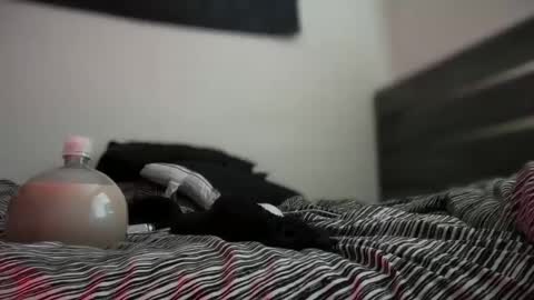 ExtendoKlit online show from February 8, 5:18 pm