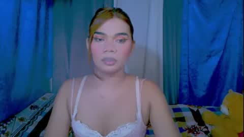 I DO EVERTHING U WANT BECAUSE IM EXTREME LIAN online show from June 9, 5:56 pm