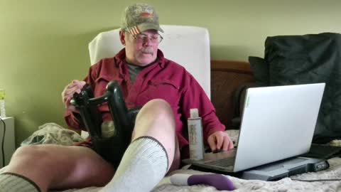 Eyeswideshut63 online show from December 30, 10:01 pm