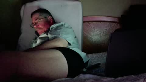 Eyeswideshut63 online show from December 31, 5:44 am