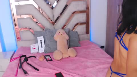 eylin_sofia online show from January 16, 7:49 am