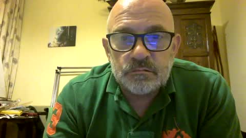 f1zzeek online show from August 1, 11:06 pm
