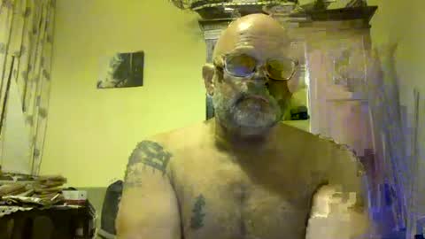 f1zzeek online show from July 17, 12:23 am
