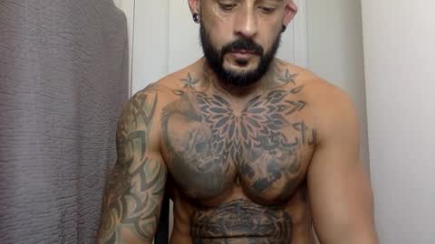 Fabianelgalan online show from December 18, 3:37 am