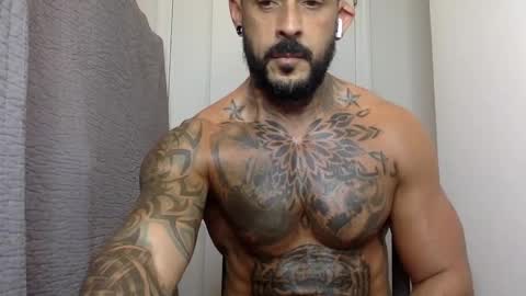 Fabianelgalan online show from December 15, 3:34 am