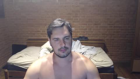 fabio_rodrigues online show from December 22, 1:23 am