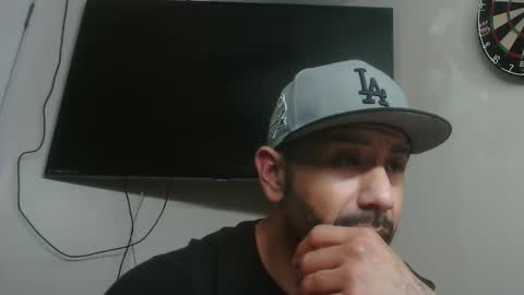 Snapshot of faded805 chatting on January 3, 9:25 am Mark online show from January 3, 9:25 am