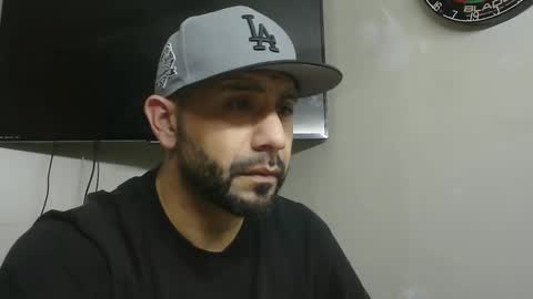 Snapshot of faded805 chatting on March 3, 1:01 pm Mark online show from March 3, 1:01 pm