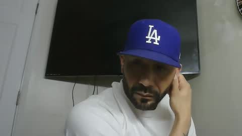 Snapshot of faded805 chatting on February 18, 7:21 am Mark online show from February 18, 7:21 am