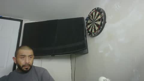 Snapshot of faded805 chatting on October 13, 1:13 pm Mark online show from October 13, 1:13 pm