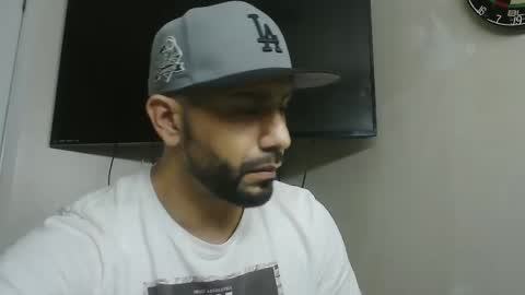 Snapshot of faded805 chatting on March 2, 2:08 am Mark online show from March 2, 2:08 am