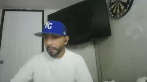 Snapshot of faded805 chatting on October 20, 9:36 am Mark online show from October 20, 9:36 am